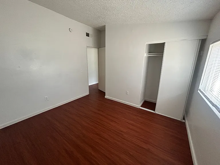 1405 E McWilliams Ave — Photo 18