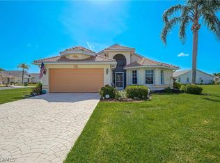 3730 Ponytail Palm Ct, North Fort Myers, FL 33917