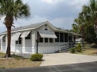 1106 Feather Ln, Bowling Green, FL 33834