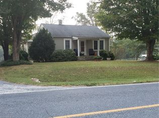 390 Providence Church Rd, Randleman, NC 27317