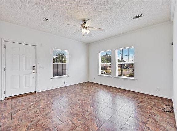 4th image of 4000 Odin St