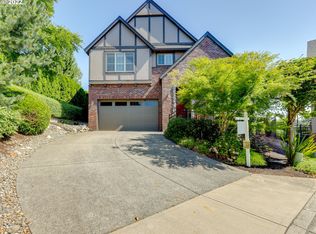 6400 SW Range Ter, Portland, OR 97223