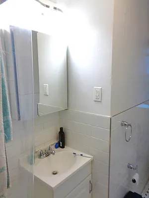 Rented by Metropolitan Equities | media 10