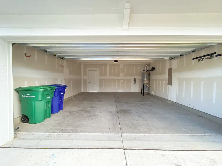 412 Highland Forest Dr — Photo 2