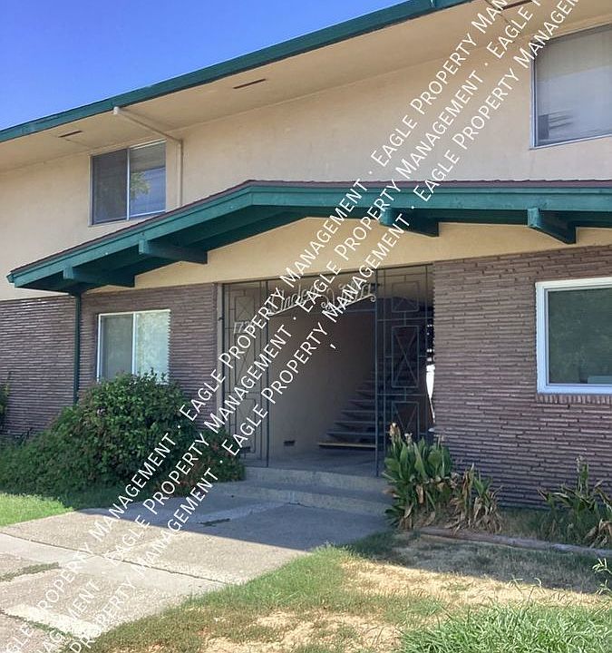 1st image of 1728 Richmond St APT 15