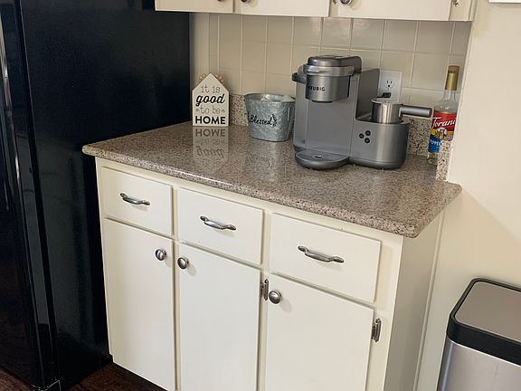 Coffee bar