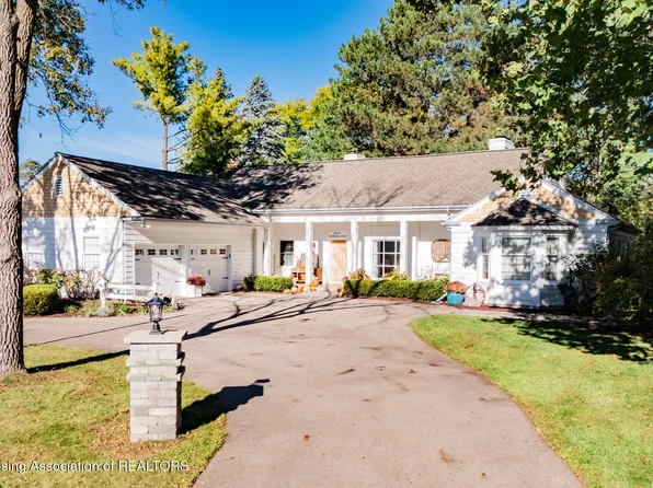 407 Walbridge Dr, East Lansing, MI 48823