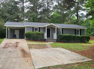 42 Simonton Rd, Lawrenceville, GA 30046