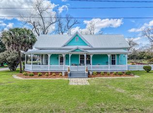 137 College St NE, Parrott, GA 39877