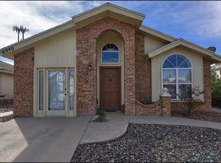6940 Canyon View Ln, El Paso, TX 79912