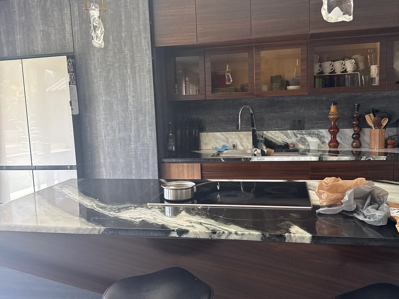 4 bed, 1869 sqft, $4,000 — Photo 4