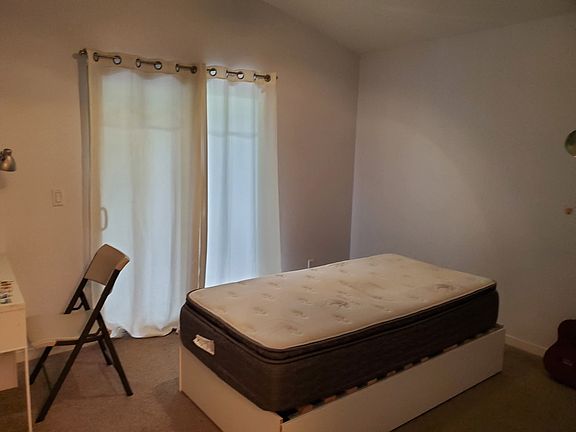 5th image of 345 Kellogg Way APT 3
