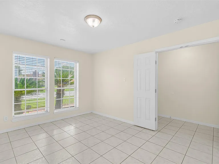 10606 Beckfield Dr — Photo 7