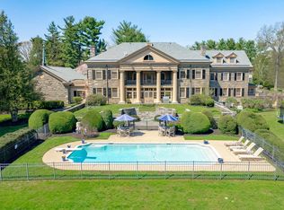 210 White Tail Ln, Media, PA 19063