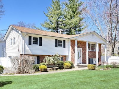 9 Crabapple Lane, Nanuet, NY, 10954