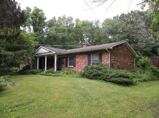 5 Weeks St, Allegan, MI 49010