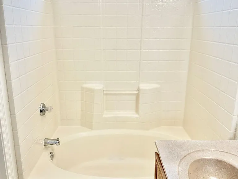 7707 W Rancho Dr — Photo 18