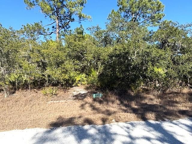 1st image of 3221 N Dahlia Dr