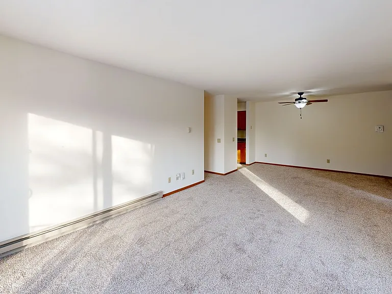 High Point Commons Apartments — Photo 127