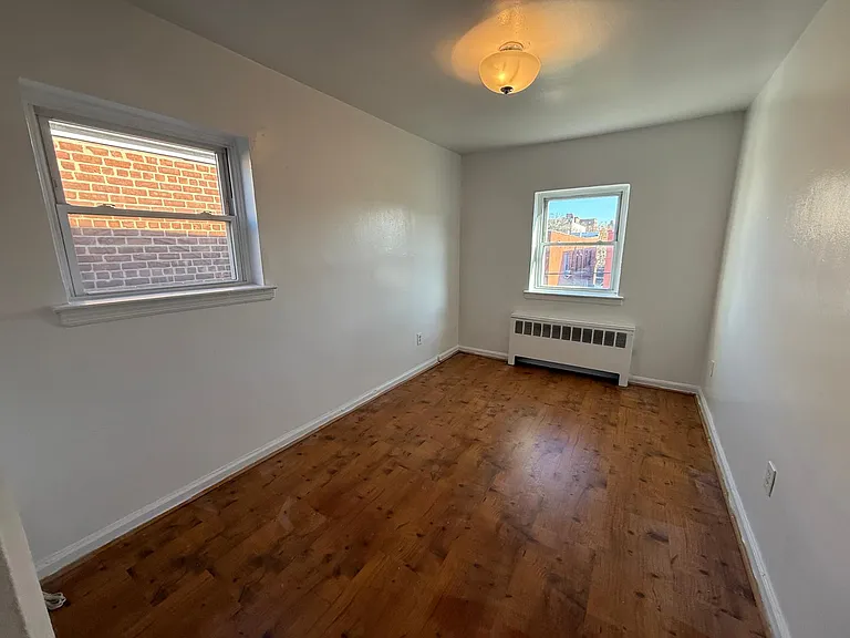 1320 Thieriot Ave #2 — Photo 9