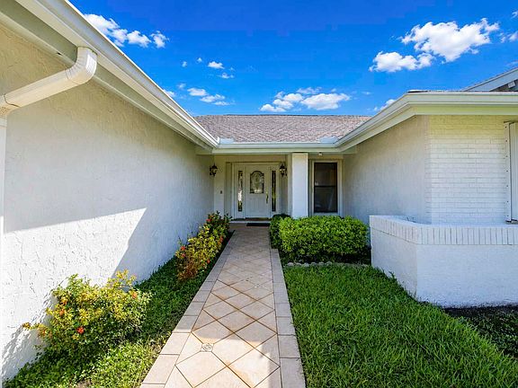 4th image of 12403 Westhall Place