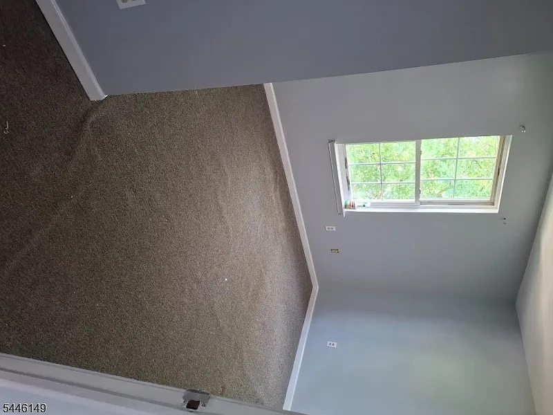 3 bed, 2.0 bath, $2,500 — Photo 3