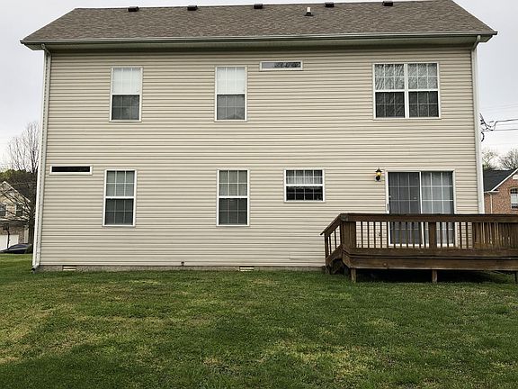 3rd image of 151 Waters Edge Ln