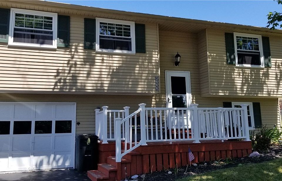 1st image of 3666 Gardenia Dr