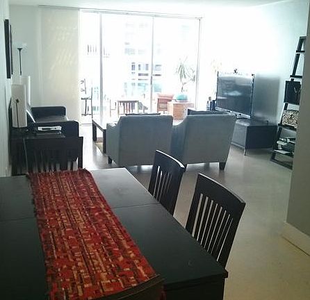 5th image of 1200 West Ave APT 723