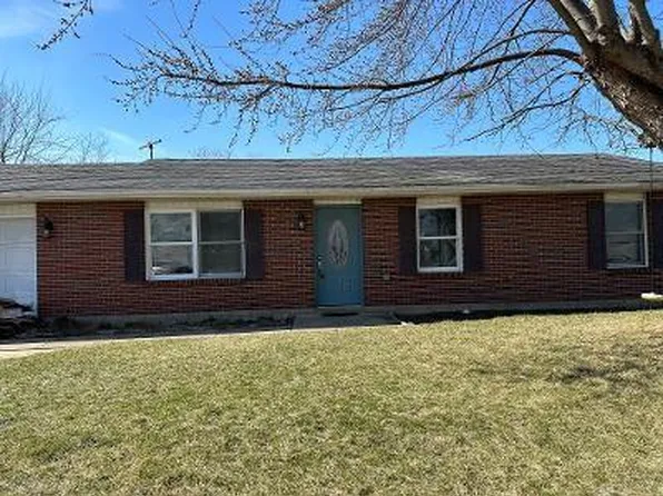825 Cypress Ln, Eaton, OH 45320
