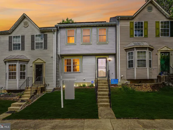 2128 Sayan Ct, Temple Hills, MD 20748