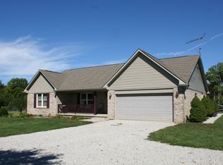 7149 E County Road 1100 N, Roachdale, IN 46172