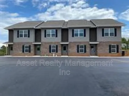 933 Warrior Hill Dr #1 Photo 1