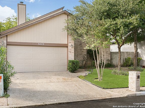 2nd image of 3423 River North Dr