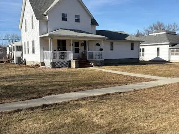 310 Oak St, Laurel, NE 68745