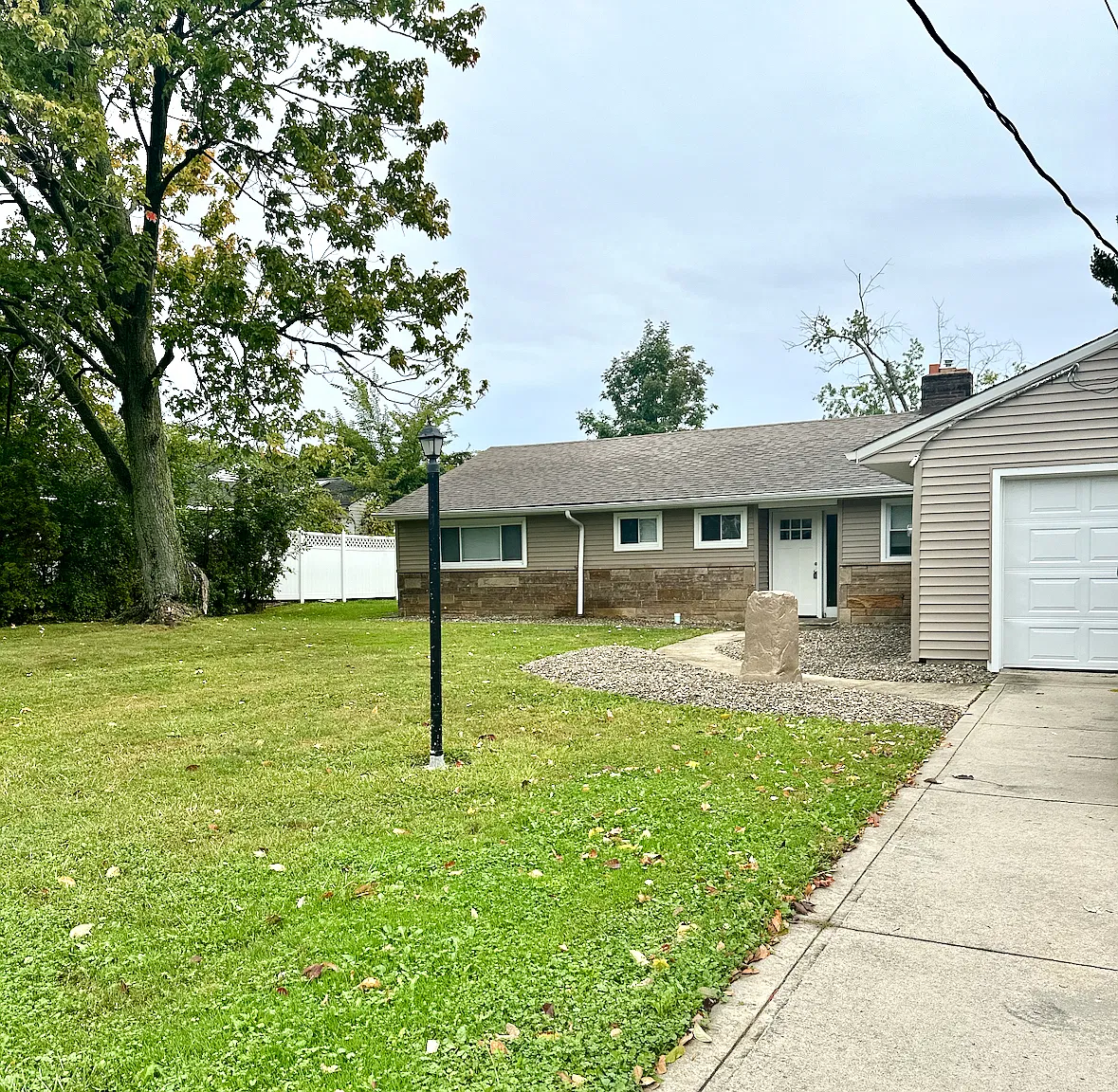 3 bed, 1540 sqft, $2,450 — Photo 2