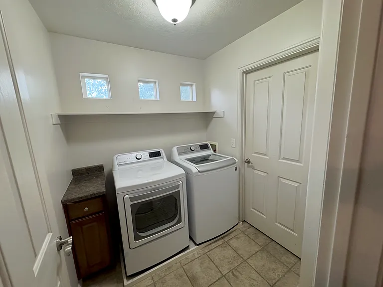 washer & dryer room