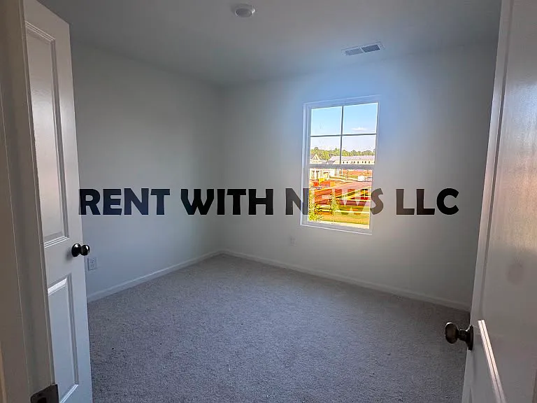 109 Napoleone St #1 — Photo 16