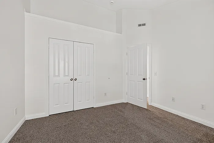 12940 Grenville St — Photo 30