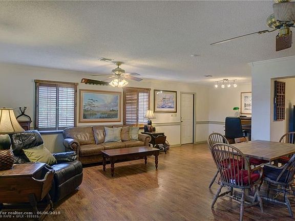 5th image of 8957 SW 52nd Ct