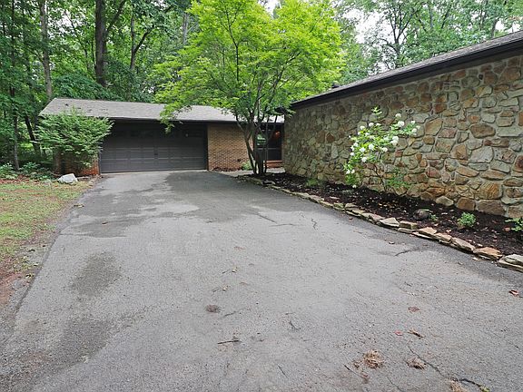 2nd image of 5580 Brandywine Dr