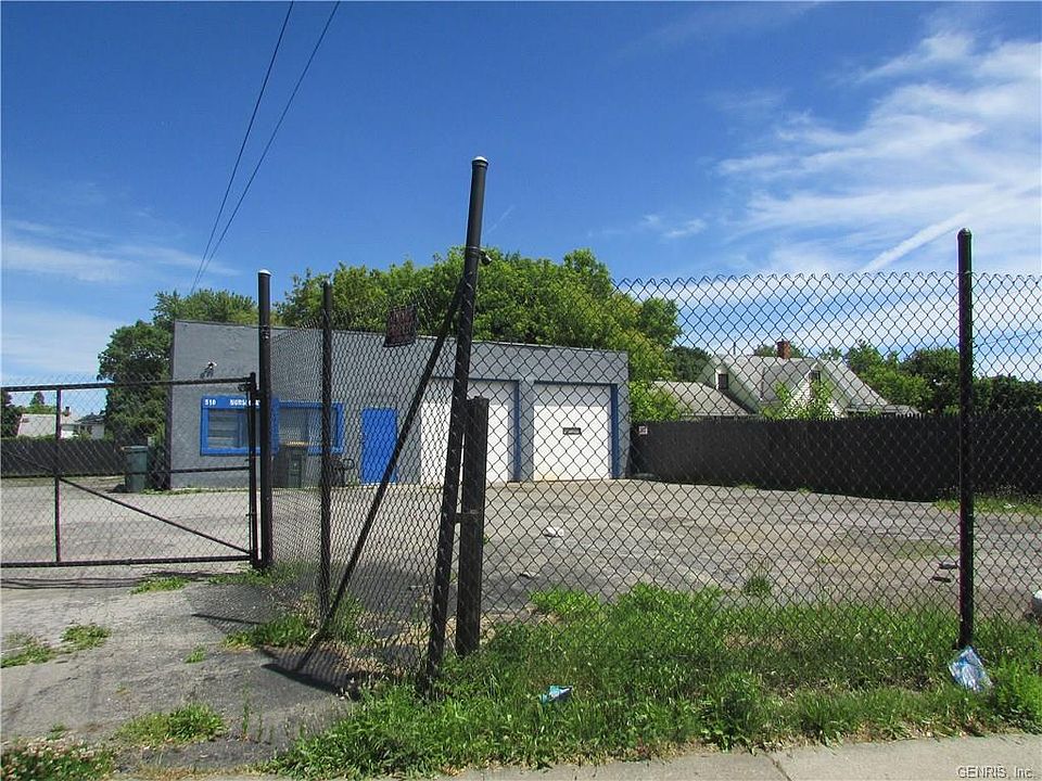 2nd image of 510 Hudson Ave