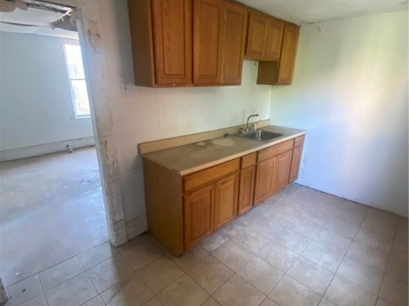 pittsburgh-pennsylvania-11316443 picture