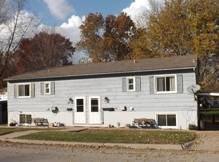 104 102 E Ingledue St, Marshalltown, IA 50158
