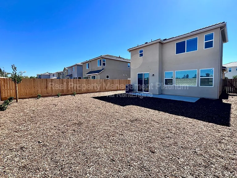 2065 N Wagon Ln — Photo 7