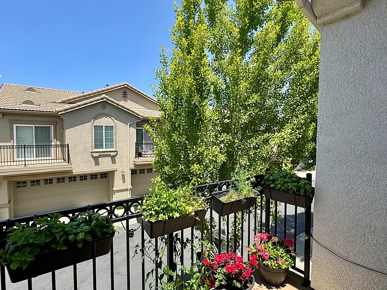 3301 N Park Dr #912 — Photo 18