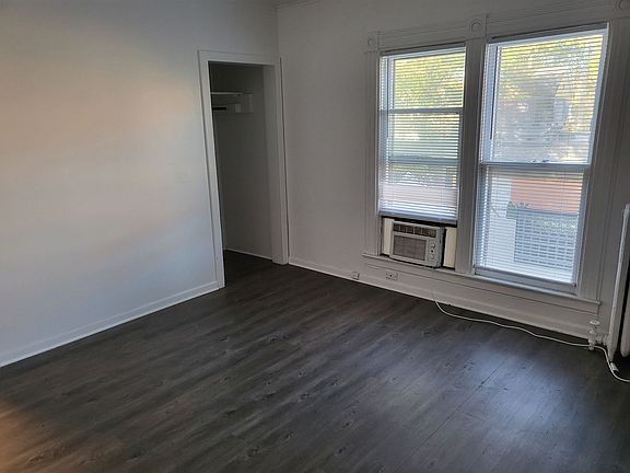 5th image of 315 W Cross St APT 4