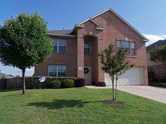 3rd image of 9312 Lenox Dr