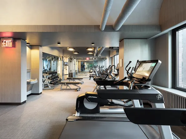 220 East 72nd Street image 24 of 28