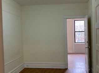 7105 67th Pl APT 3R, Ridgewood, NY 11385